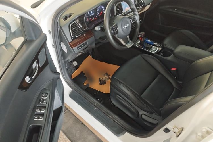 Used Kia K4 2014 1.8L Automatic GLS Driver Seat