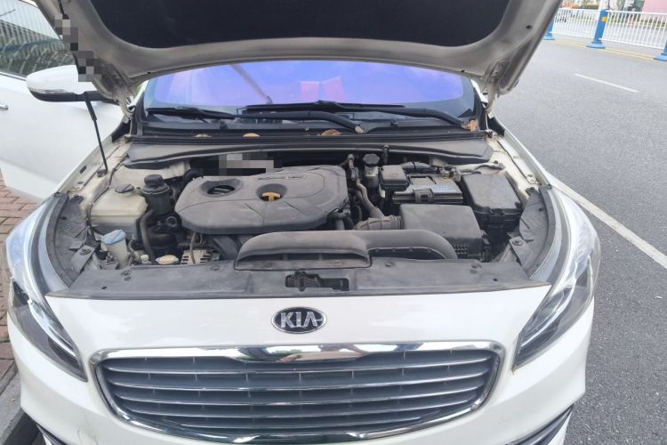 Used Kia K4 2014 1.8L Automatic DLX Engine Bay