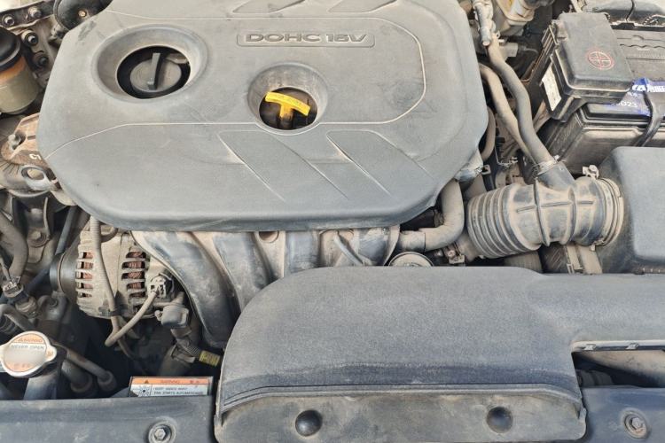 Used Kia K4 2014 1.8L Automatic GLS Engine Bay
