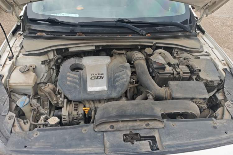 Used Kia K4 2014 1.6T Automatic Turbo Engine Bay