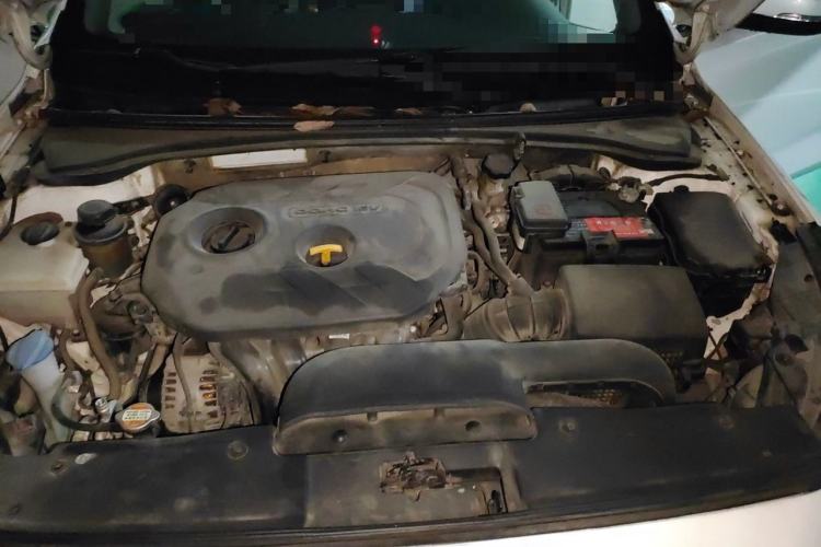 Used Kia K4 2014 1.8L Automatic DLX Engine Bay