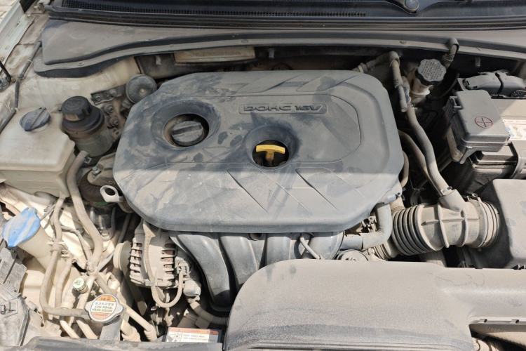 Used Kia K4 2014 1.8L Automatic GLS Engine Bay