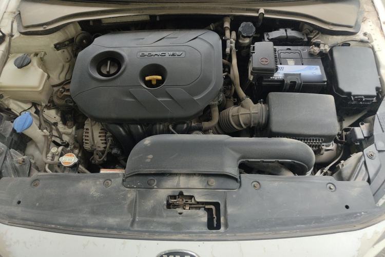 Used Kia K4 2014 1.8L Automatic LUX Engine Bay