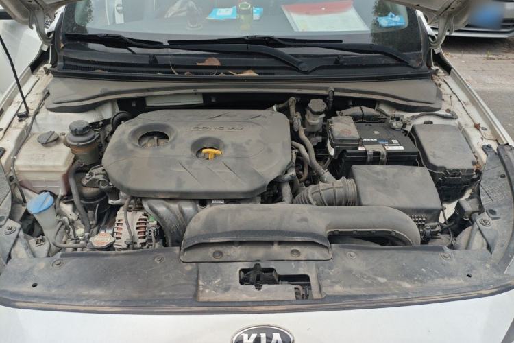 Used Kia K4 2014 1.8L Automatic GL Engine Bay