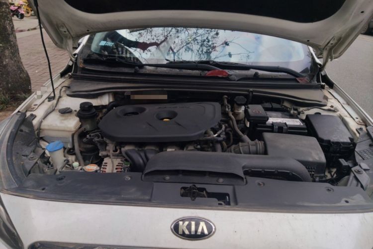 Used Kia K4 2014 1.8L Automatic GL Engine Bay