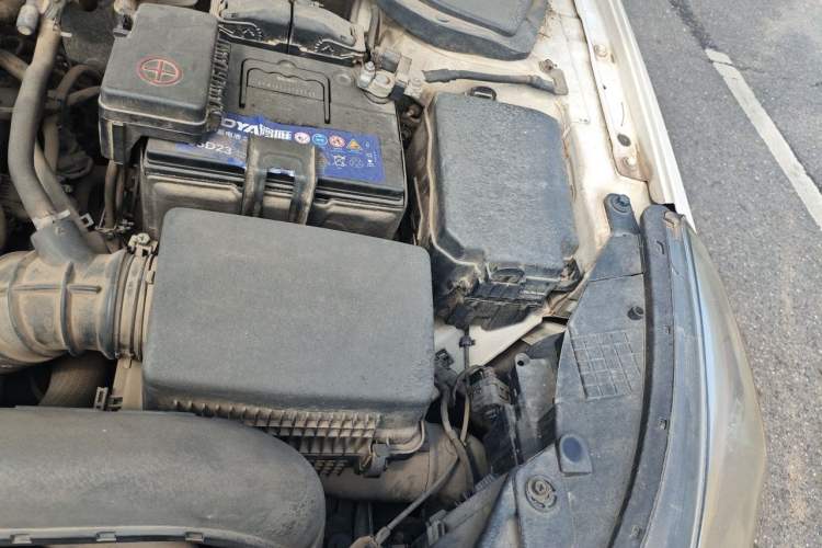 Used Kia K4 2014 1.8L Automatic GLS Engine Bay Left