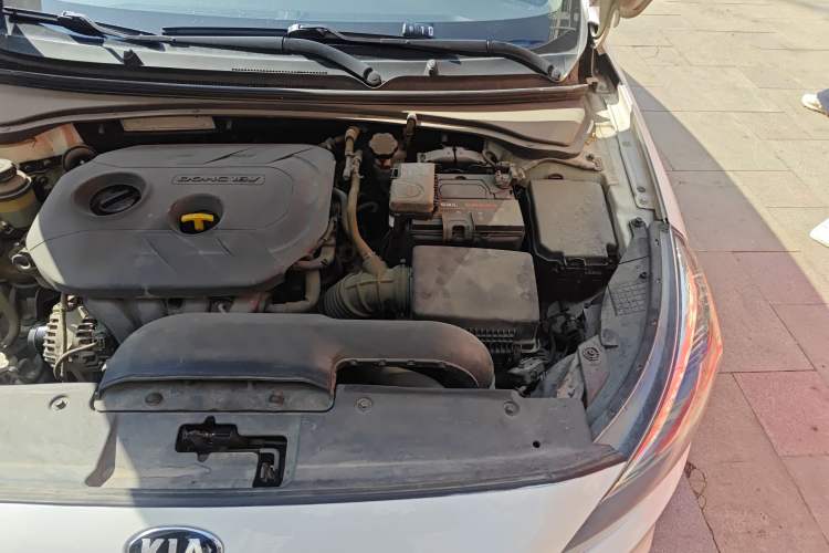 Used Kia K4 2014 1.8L Automatic GL Engine Bay Left
