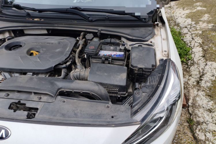 Used Kia K4 2014 1.8L Automatic DLX Engine Bay Left