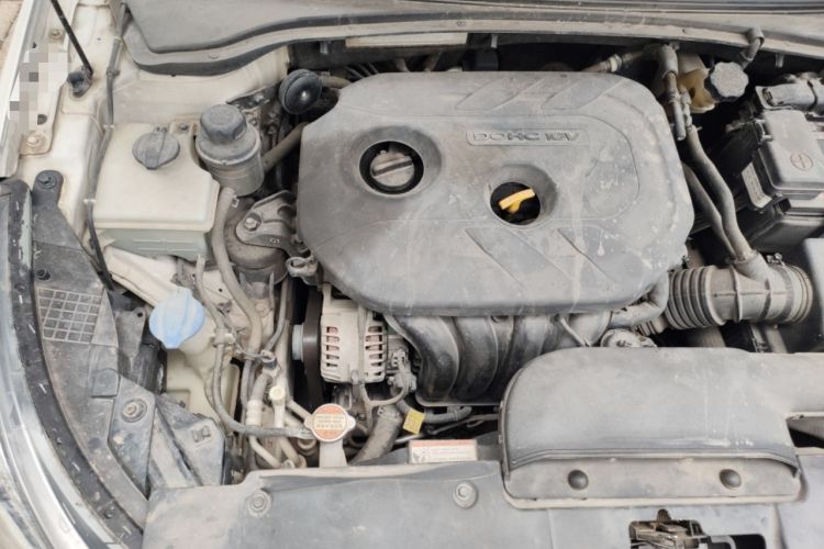 Used Kia K4 2014 1.8L Automatic DLX Engine Bay Right