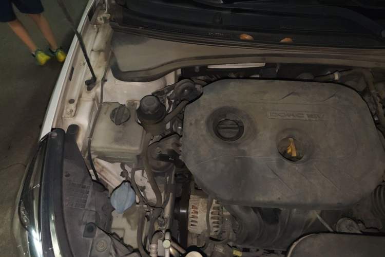Used Kia K4 2014 1.8L Automatic DLX Engine Bay Right