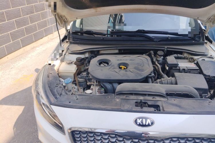 Used Kia K4 2014 1.8L Automatic GLS Engine Bay Right