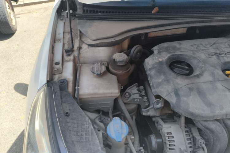 Used Kia K4 2014 1.8L Automatic DLX Engine Bay Right