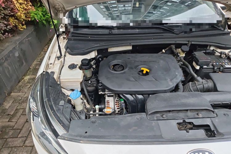 Used Kia K4 2014 1.8L Automatic DLX Engine Bay Right