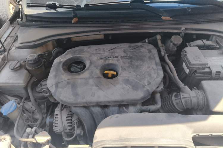 Used Kia K4 2014 1.8L Automatic DLX Engine Bay