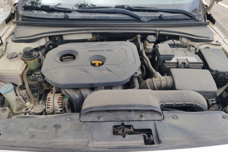 Used Kia K4 2014 1.8L Automatic GLS Engine Bay