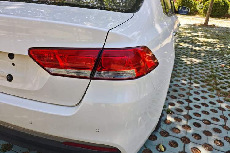 Used Kia K4 2014 1.8L Automatic GLS Exterior 3