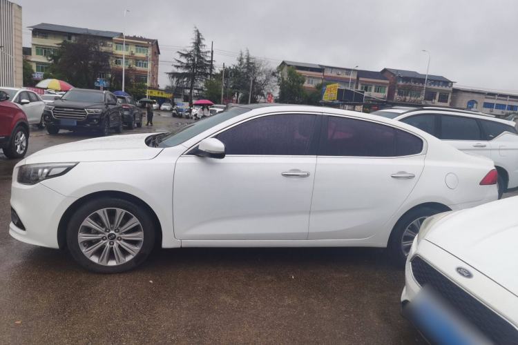 Used Kia K4 2014 1.8L Automatic DLX Exterior 5