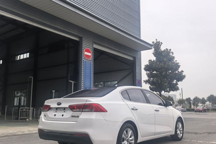 Used Kia K4 2014 1.8L Automatic GLS Exterior 5
