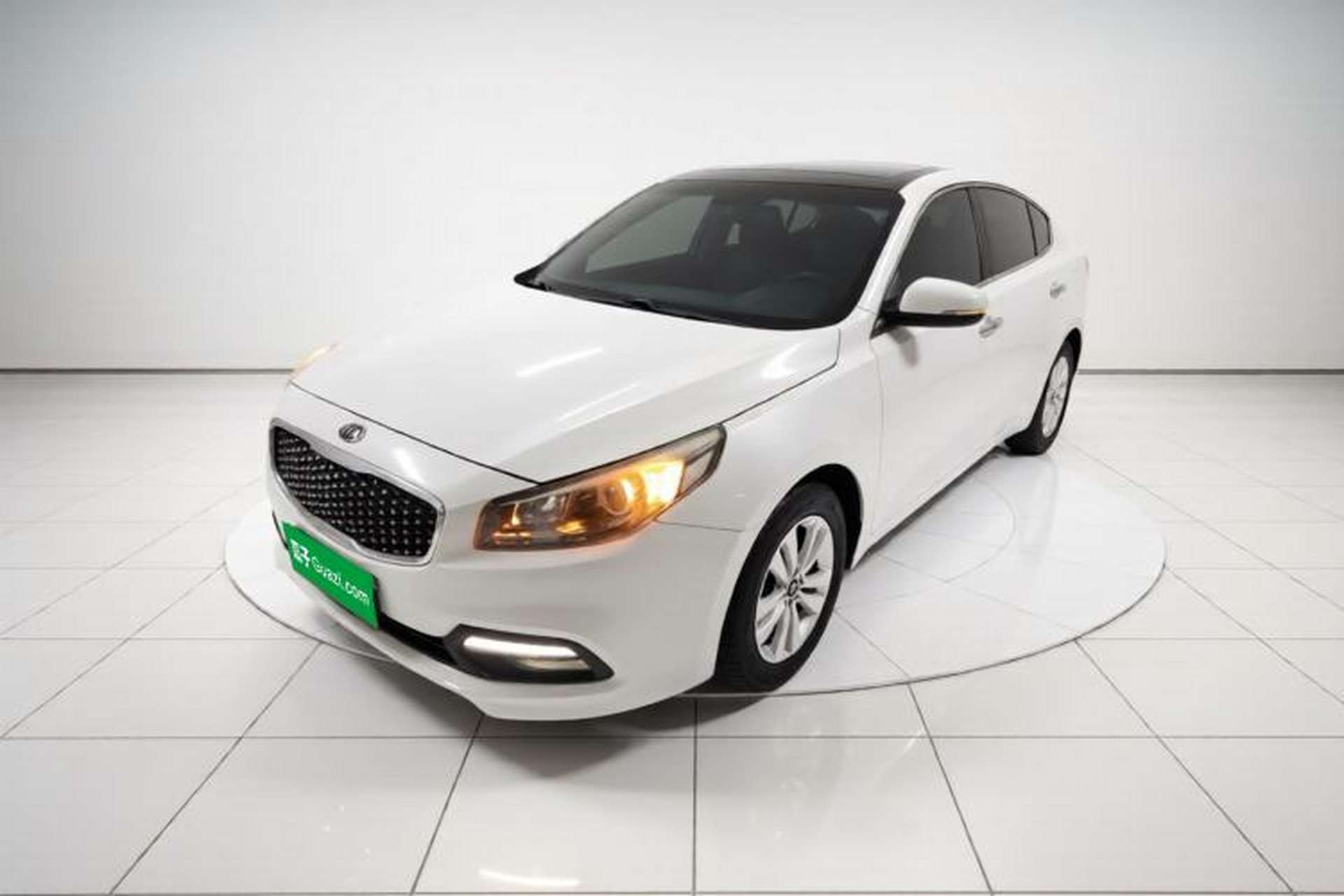 Used Kia K4 2014 1.8L Automatic GLS Front Left 45 Deg
