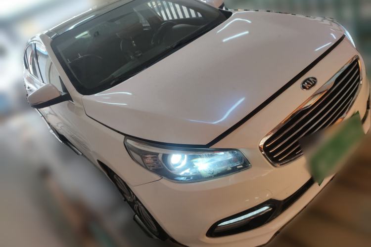 Used Kia K4 2014 1.8L Automatic DLX Front Right 45 Deg