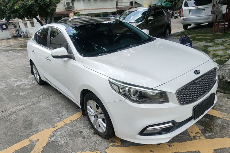 Used Kia K4 2014 1.8L Automatic GLS Front Right 45 Deg