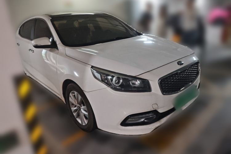Used Kia K4 2014 1.8L Automatic GLS Front Right 45 Deg