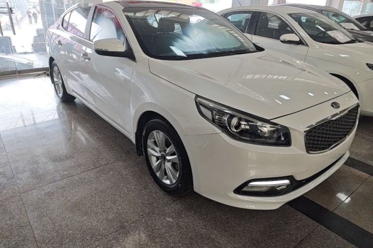 Used Kia K4 2014 1.8L Automatic GLS Front Right 45 Deg