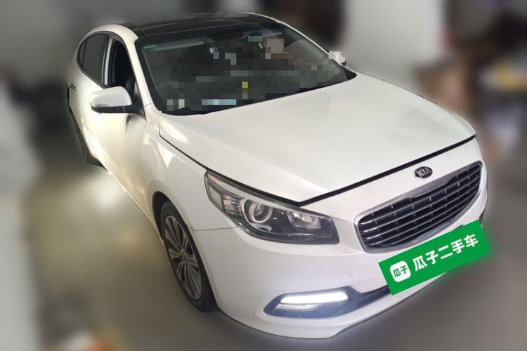 Used Kia K4 2014 1.8L Automatic DLX Front Right 45 Deg