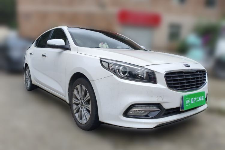 Used Kia K4 2014 1.8L Automatic DLX Front Right 45 Deg