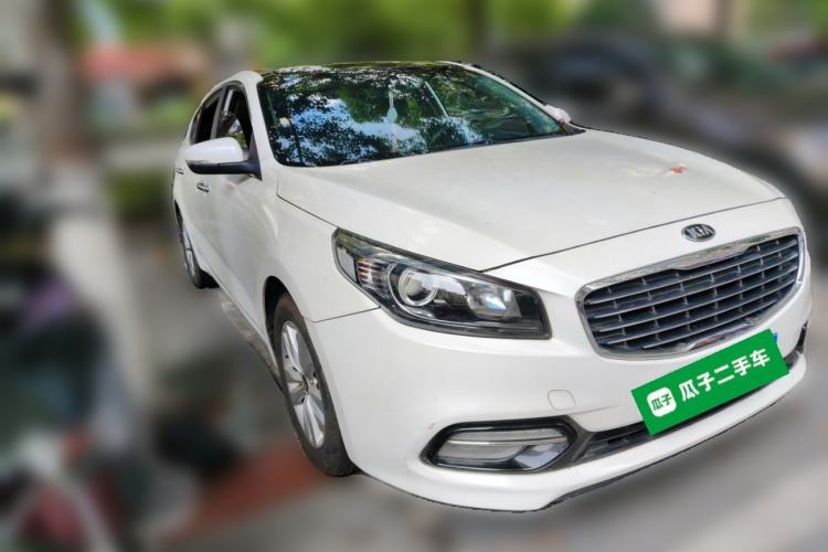 Used Kia K4 2014 1.8L Automatic GLS Front Right 45 Deg
