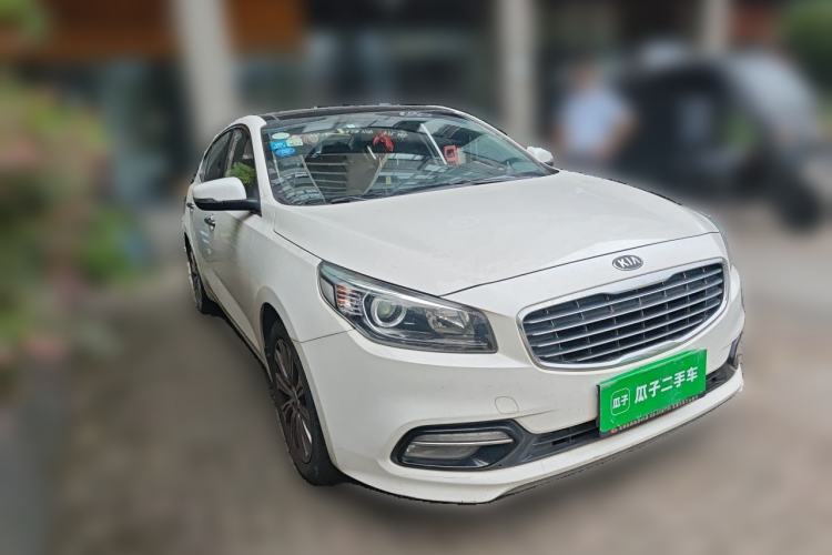 Used Kia K4 2014 1.8L Automatic DLX Front Right 45 Deg