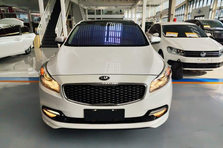 Used Kia K4 2014 1.8L Automatic GLS Front
