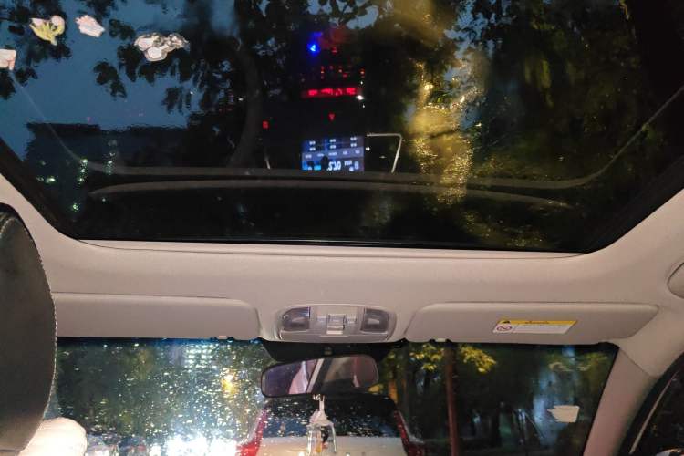 Used Kia K4 2014 1.8L Automatic DLX Headliner