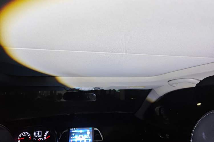 Used Kia K4 2014 1.8L Automatic GLS Headliner