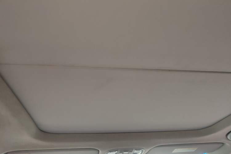 Used Kia K4 2014 1.8L Automatic GLS Headliner