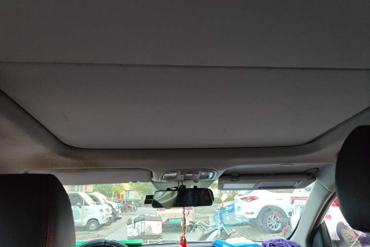 Used Kia K4 2014 1.8L Automatic DLX Headliner