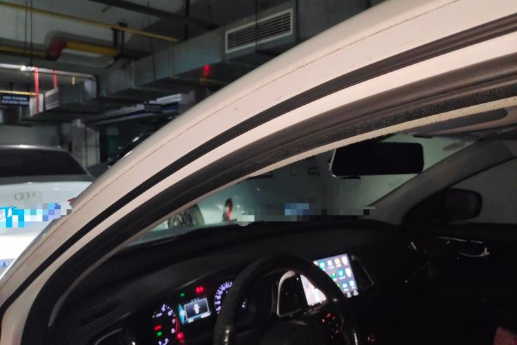 Used Kia K4 2014 1.8L Automatic DLX Headliner