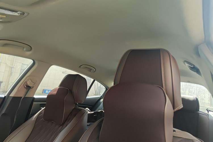 Used Kia K4 2014 1.8L Automatic GL Headliner