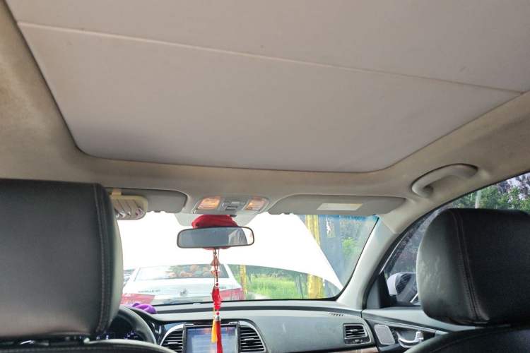 Used Kia K4 2014 1.8L Automatic GLS Headliner