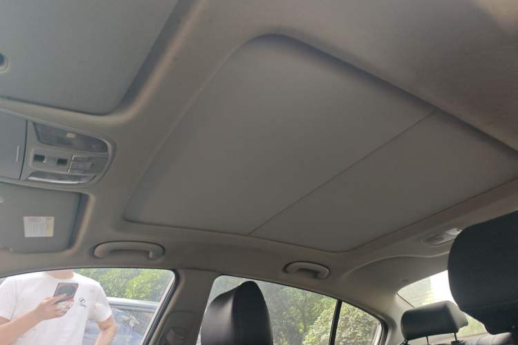 Used Kia K4 2014 1.8L Automatic GLS Headliner