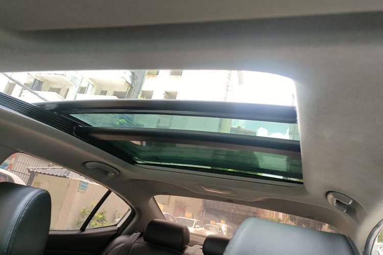 Used Kia K4 2014 1.8L Automatic GLS Headliner