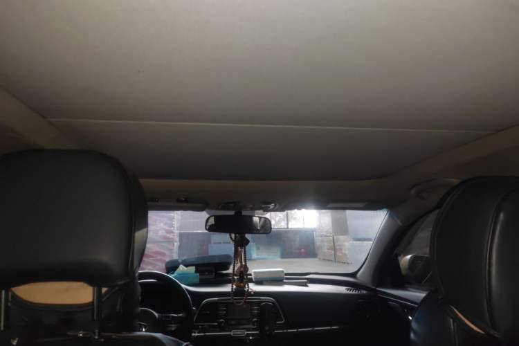 Used Kia K4 2014 1.8L Automatic GLS Headliner