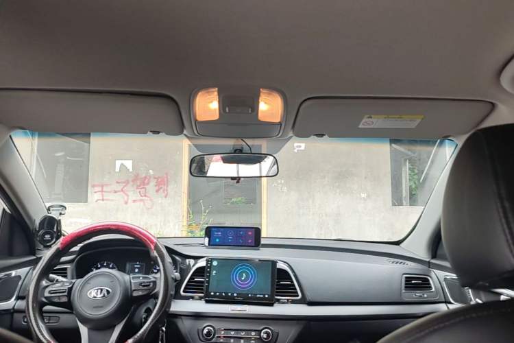 Used Kia K4 2014 1.8L Manual GL Headliner