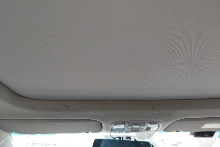 Used Kia K4 2014 1.6T Automatic Turbo Headliner