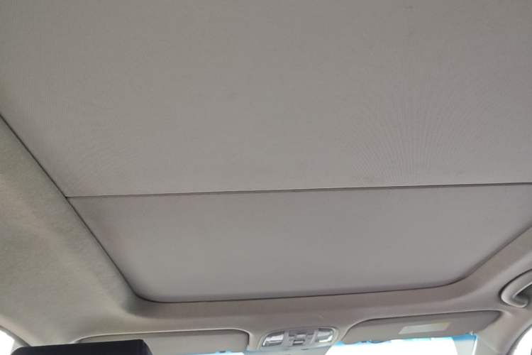 Used Kia K4 2014 1.8L Automatic GLS Headliner