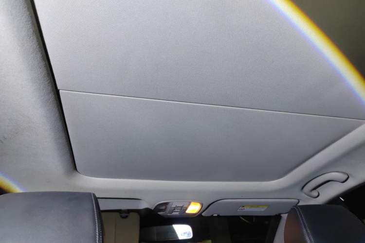 Used Kia K4 2014 1.8L Automatic GLS Headliner