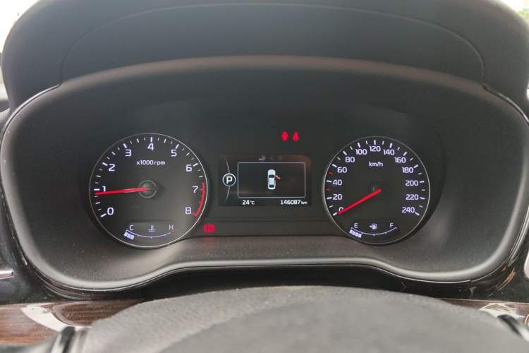 Used Kia K4 2014 1.8L Automatic DLX Instrument Cluster