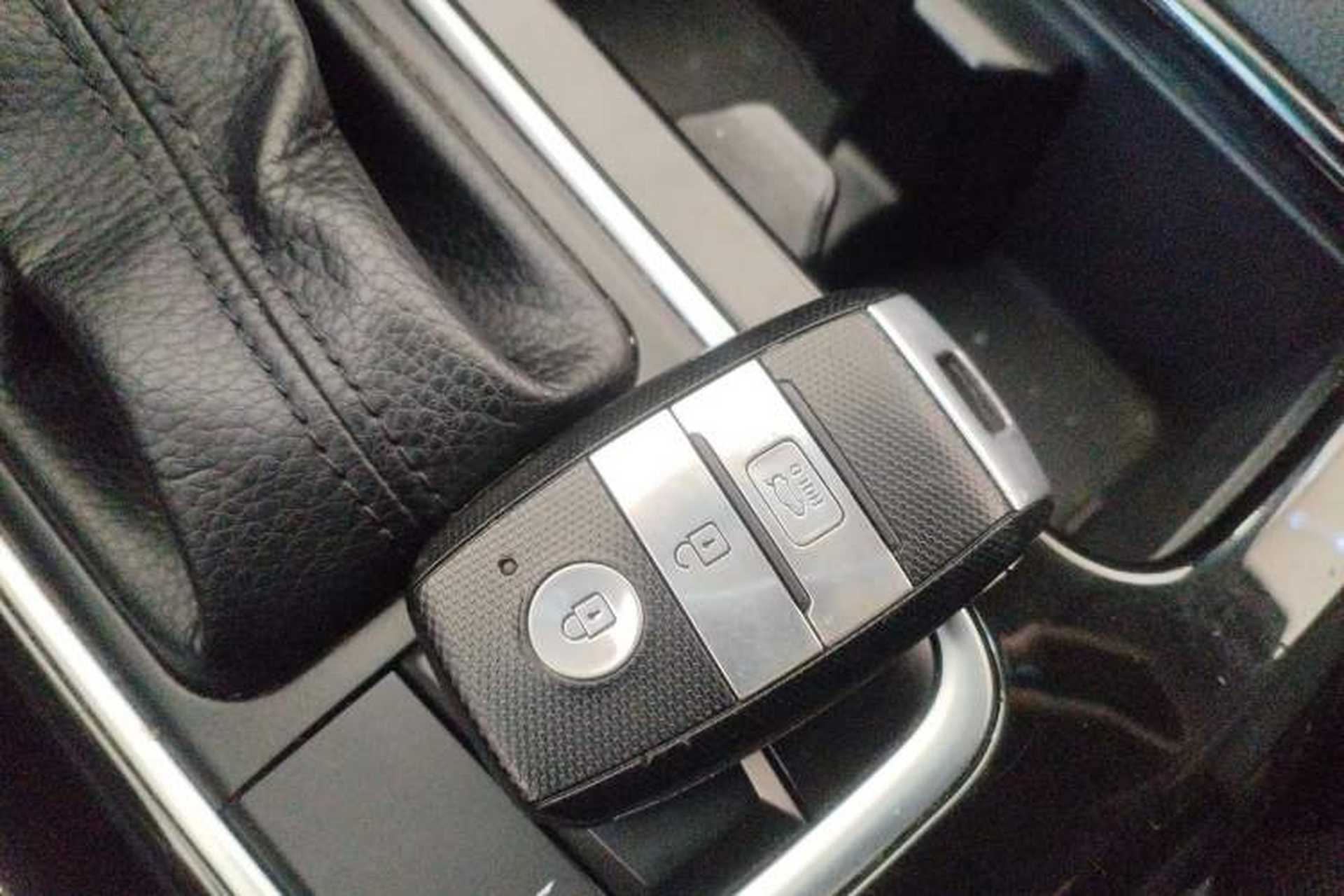Used Kia K4 2014 1.8L Automatic GLS Interior 1