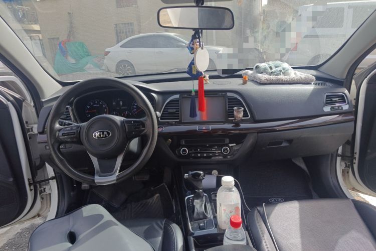 Used Kia K4 2014 1.8L Automatic GLS Interior 2