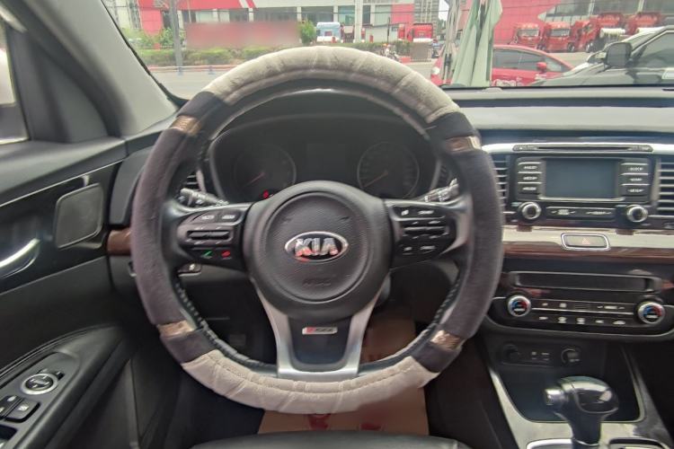 Used Kia K4 2014 1.6T Automatic Turbo Interior 2